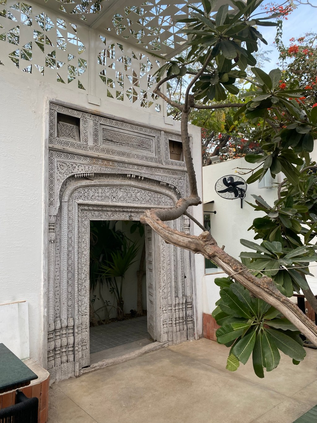 hijab diaries, insecurity and odd-encounters pt.&nbsp;1